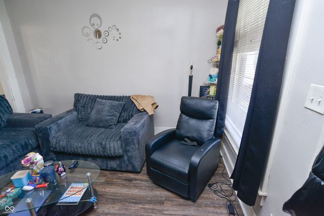 319 N Dequincy Street, Indianapolis, IN 46201