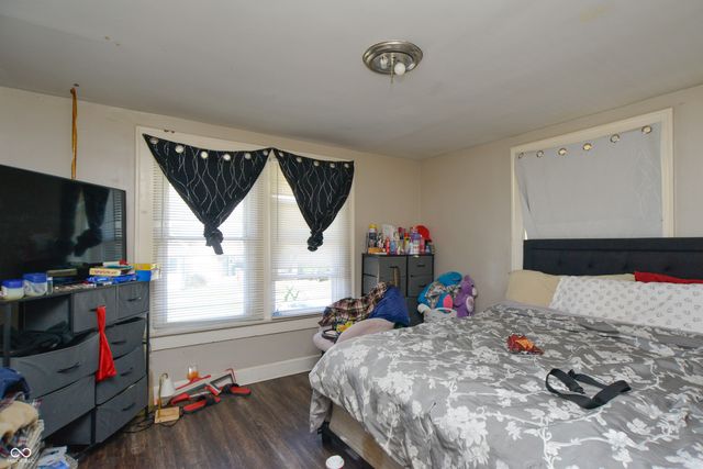 319 N Dequincy Street, Indianapolis, IN 46201