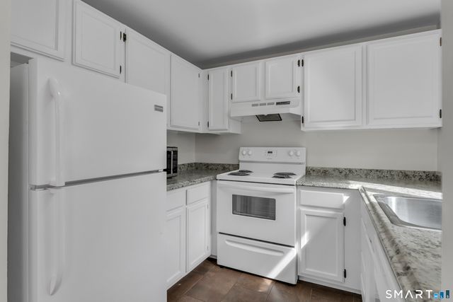 43 River Colony 43, Guilford, CT 06437