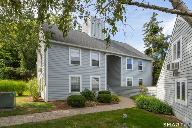 43 River Colony 43, Guilford, CT 06437