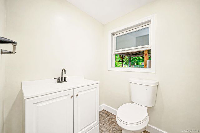 125 Wood Road, Centereach, NY 11720