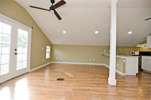 1023 E AMELIA STREET, Orlando, FL 32803