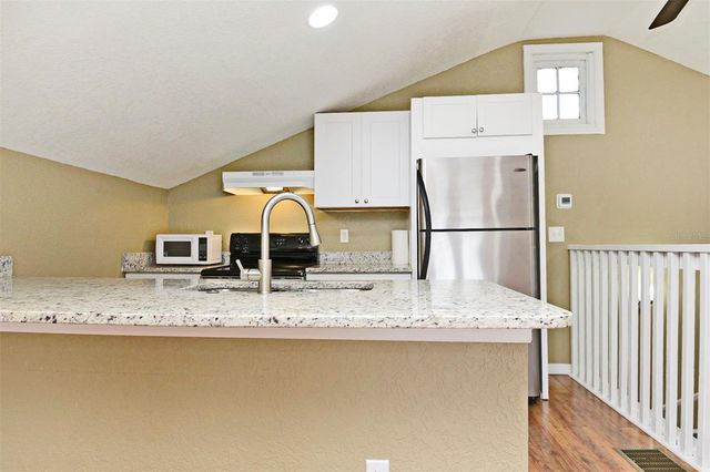 1023 E AMELIA STREET, Orlando, FL 32803