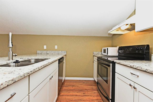 1023 E AMELIA STREET, Orlando, FL 32803