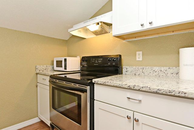 1023 E AMELIA STREET, Orlando, FL 32803