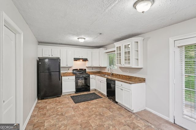 7335 Connell Road, Fairburn, GA 30213