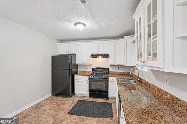 7335 Connell Road, Fairburn, GA 30213