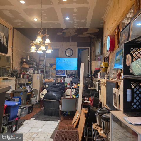 5625 CHESTER AVE, Philadelphia, PA 19143