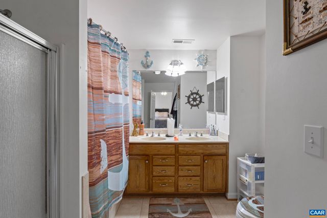 132 SAINT ANDREWS ST, Zion Crossroads, VA 22942