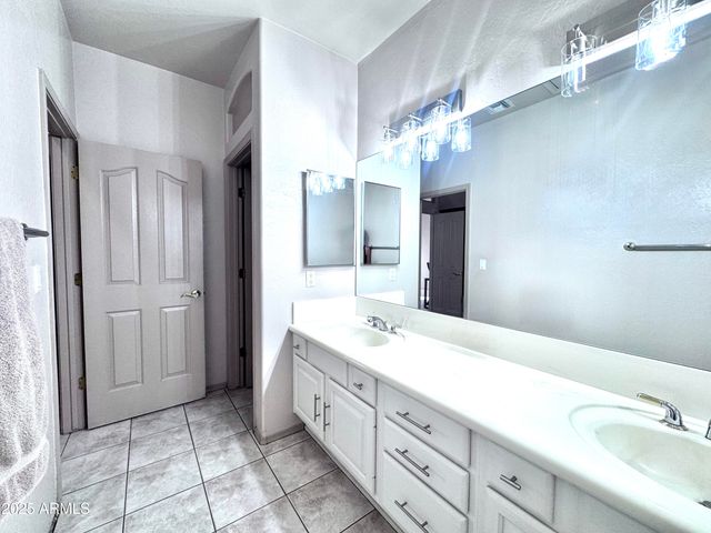 8214 W VILLA CHULA Lane, Peoria, AZ 85383