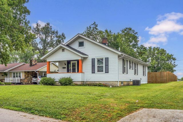 308 18th Street, Bedford, IN 47421