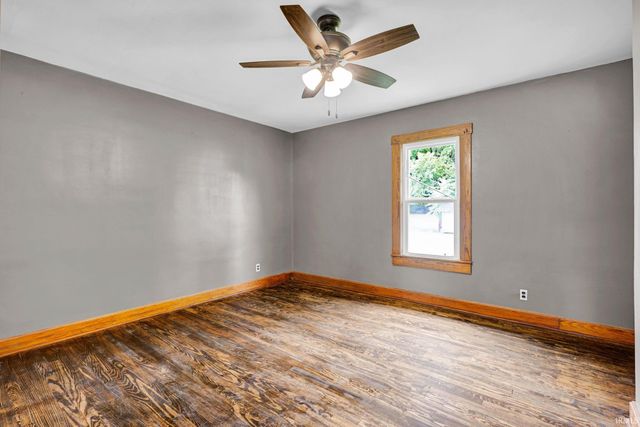 308 18th Street, Bedford, IN 47421