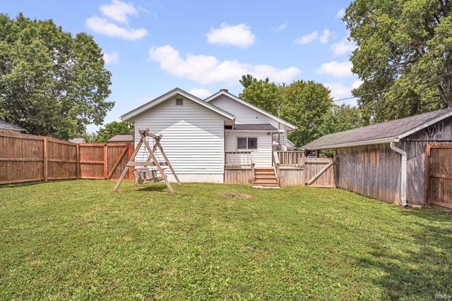 308 18th Street, Bedford, IN 47421
