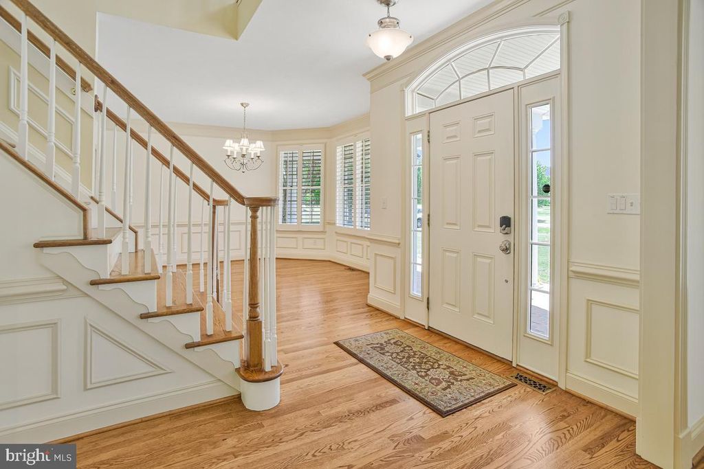 Image 30 of property listing at 14550 DUSTY MILLER CT, Hughesville, MD 20637