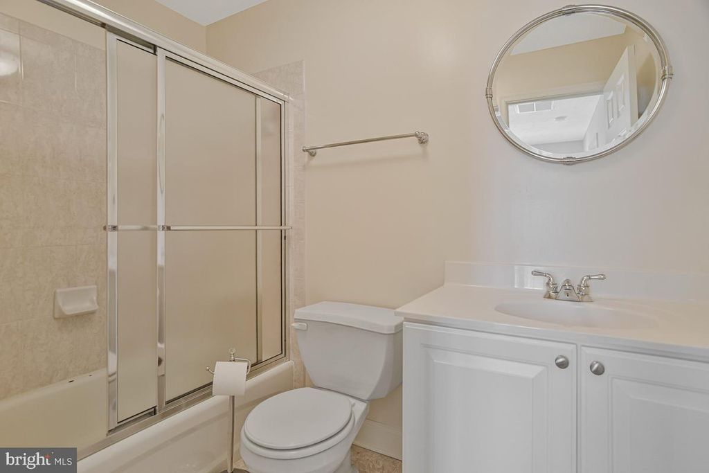 Image 55 of property listing at 14550 DUSTY MILLER CT, Hughesville, MD 20637