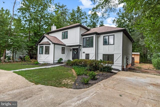 370 LAND OR DR, Ruther Glen, VA 22546