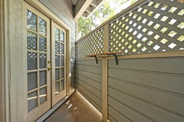3111 Tom Green ST 110, Austin, TX 78705