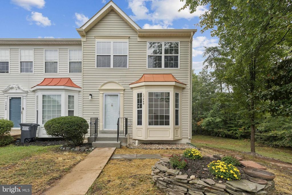 17460 TANGARIRO SQ, Dumfries, VA 22025