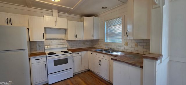 3671 Lyons Place, Macon, GA 31206