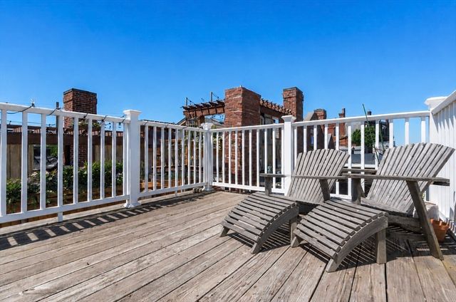 17 Cordis Street 1, Boston, MA 02129