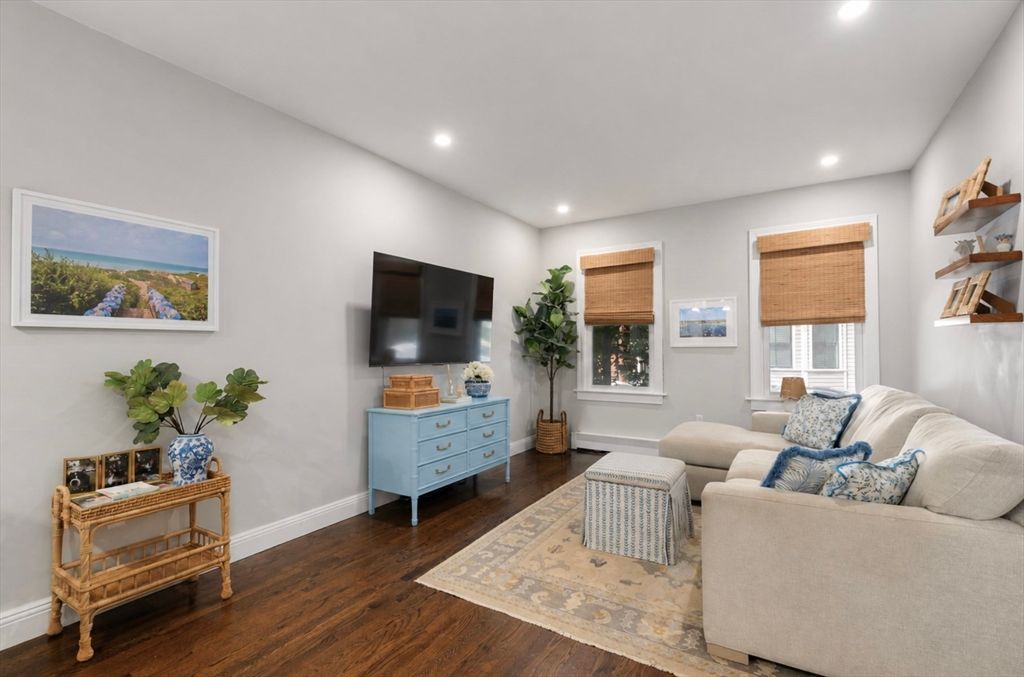 17 Cordis Street 1, Boston, MA 02129