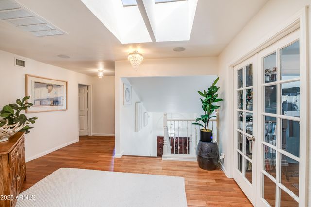 7383 W UTOPIA Road, Glendale, AZ 85308