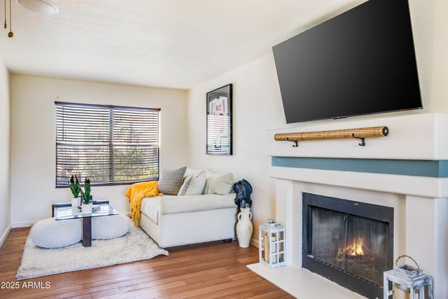 7383 W UTOPIA Road, Glendale, AZ 85308