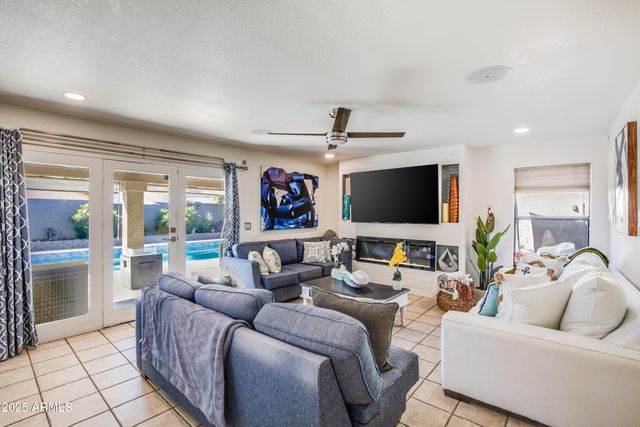 7383 W UTOPIA Road, Glendale, AZ 85308