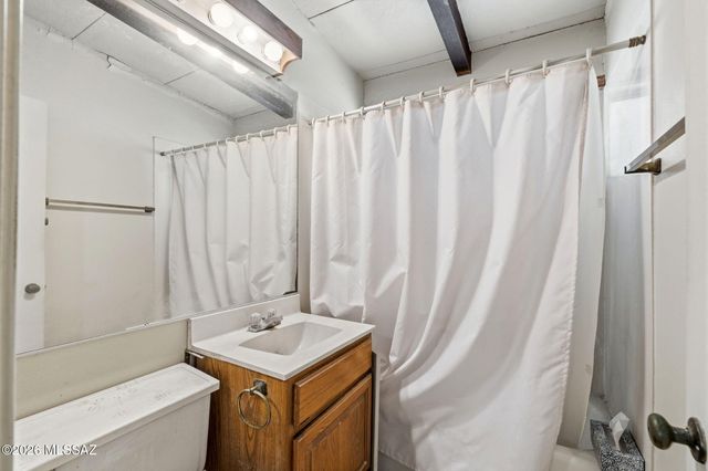 1901 N Calle Serena, Tucson, AZ 85712