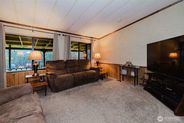 482 E hyland Drive, Union, WA 98592