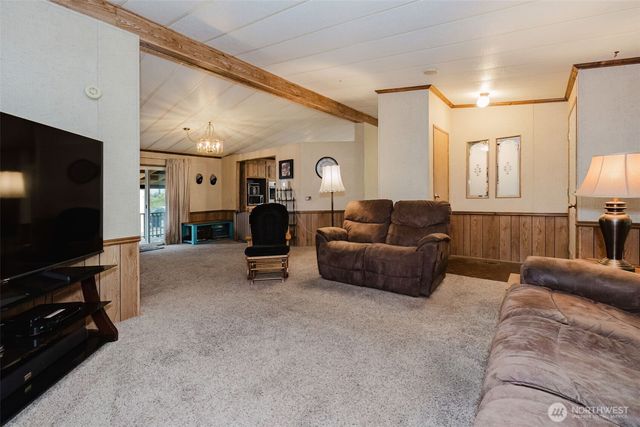 482 E hyland Drive, Union, WA 98592