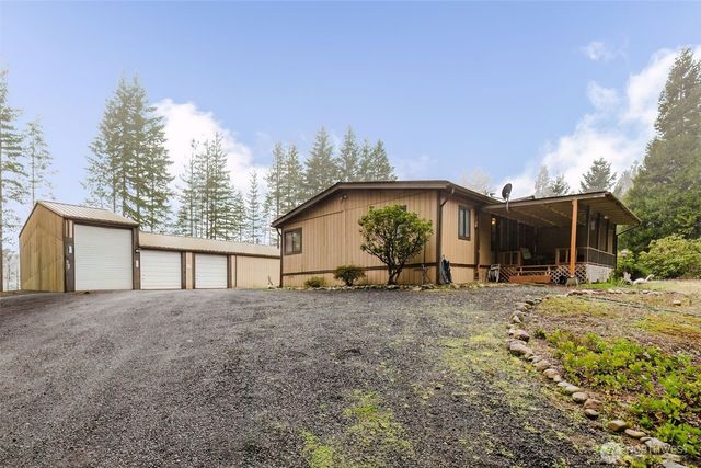 482 E hyland Drive, Union, WA 98592