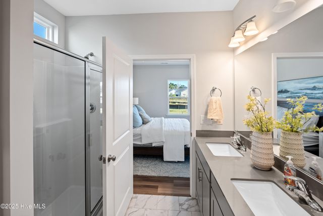 1018 Terraces Lane, Hampstead, NC 28443