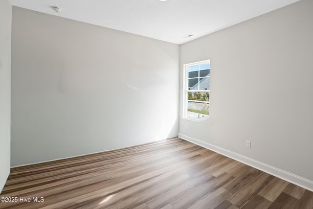 1018 Terraces Lane, Hampstead, NC 28443