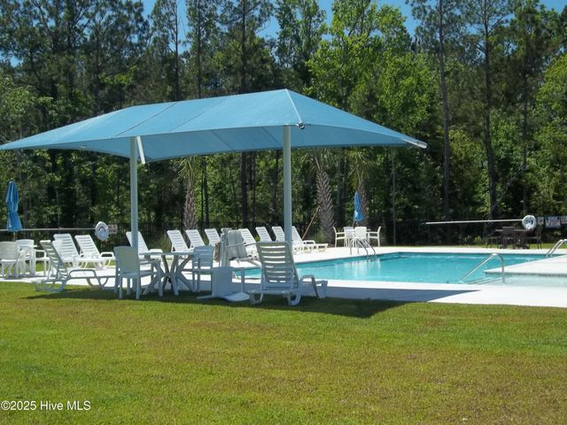 1018 Terraces Lane, Hampstead, NC 28443