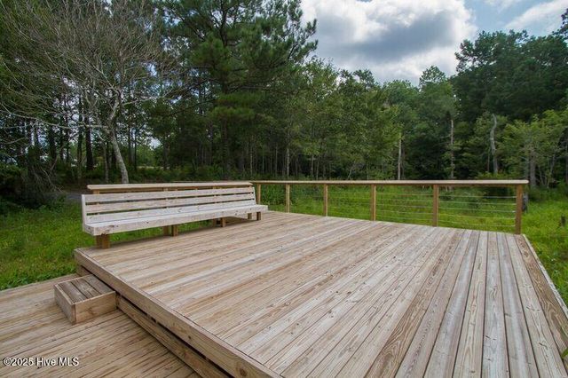 1018 Terraces Lane, Hampstead, NC 28443