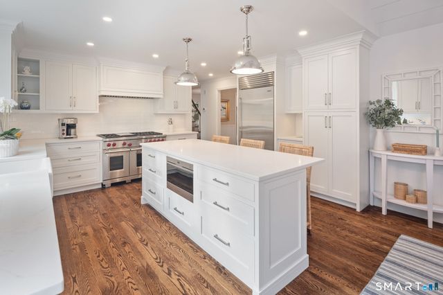 45 Ryders Lane, Wilton, CT 06897