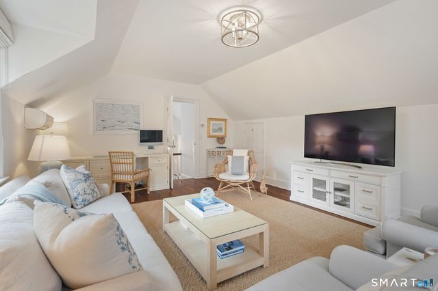 45 Ryders Lane, Wilton, CT 06897