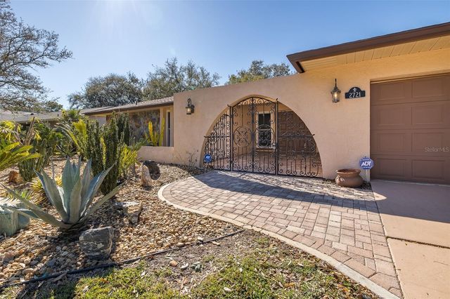 2721 NORTHRIDGE DRIVE E, Clearwater, FL 33761