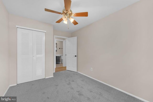 105 DEVONSHIRE CT, Sewell, NJ 08080