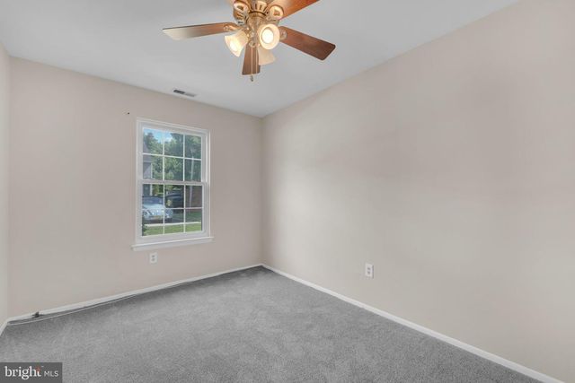 105 DEVONSHIRE CT, Sewell, NJ 08080