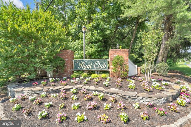105 DEVONSHIRE CT, Sewell, NJ 08080