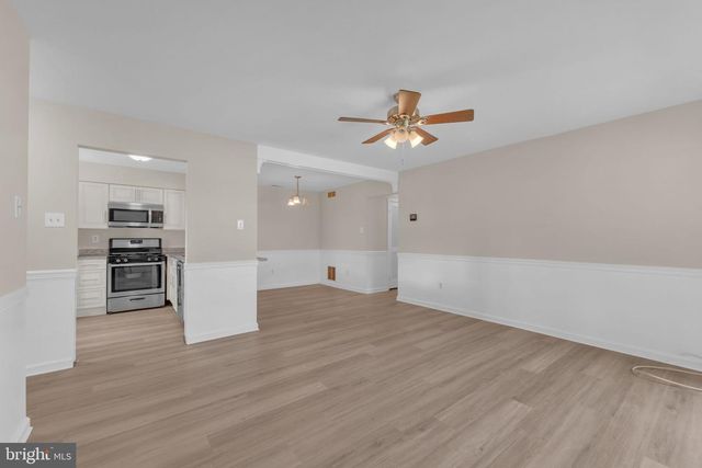 105 DEVONSHIRE CT, Sewell, NJ 08080