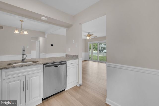 105 DEVONSHIRE CT, Sewell, NJ 08080