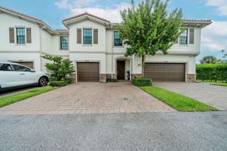 2004 Sugar Maple Drive, Palm Beach Gardens, FL 33410