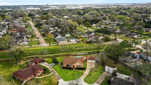 13807 Imperial Court, Sugar Land, TX 77498