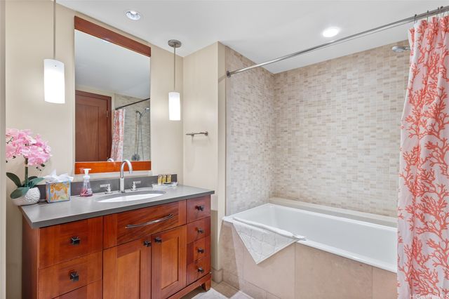 92-104 Waialii Place O215, Kapolei, HI 96707