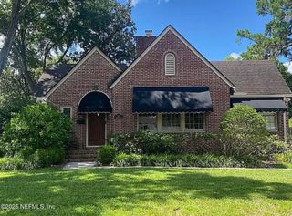 1152 MAPLETON Road, Jacksonville, FL 32207