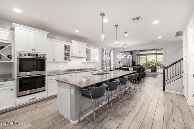 10529 E DURANT Drive, Mesa, AZ 85212