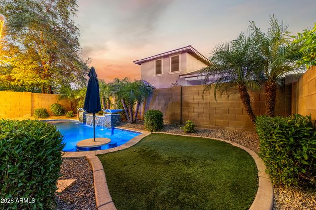 10529 E DURANT Drive, Mesa, AZ 85212